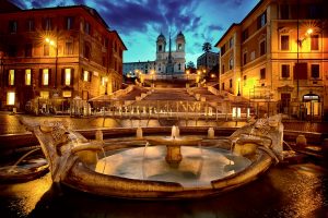 Piazza di Spagna, the ideal place to spend an evening if you want to visit Rome in 4 days