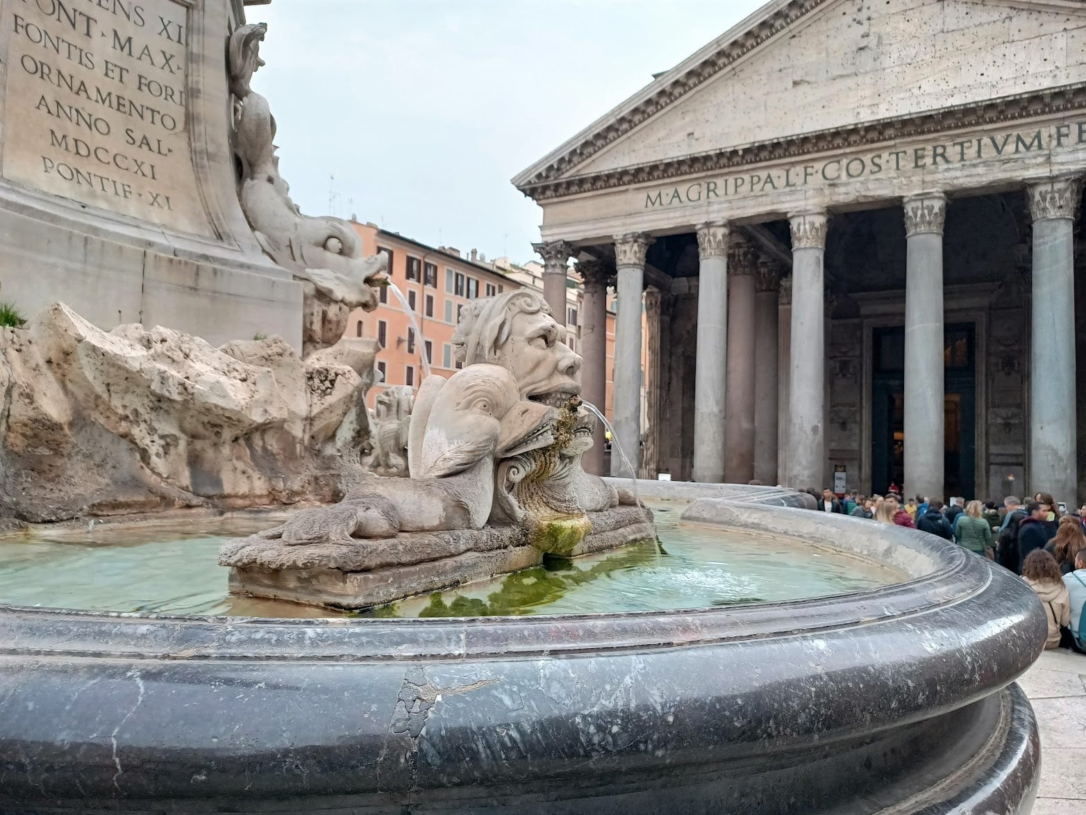 Visiting Rome: Piazza della Rotonda